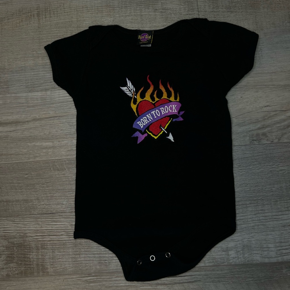 Las Vegas Hard Rock Hotel baby onesie 6-12 M